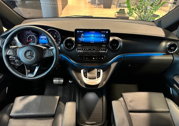 Mercedes-Benz Klasa V cena 399900 przebieg: 14700, rok produkcji 2023 z Nowa Ruda małe 407